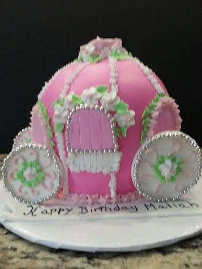 Cinderellas Coach - Cake by Melanie