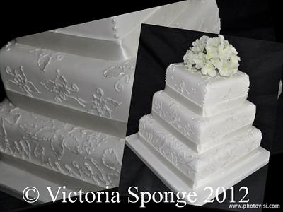 White Lace Wedding Cake - Cake by Victoria Forward