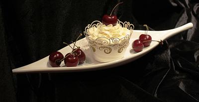 Fresh cherry cupcake - Cake by mitch357
