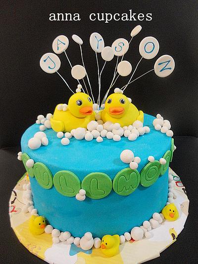 rubber ducky fullmoon - Cake by annacupcakes