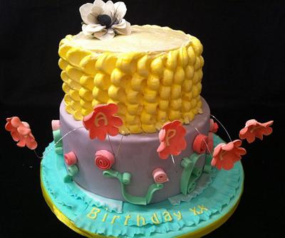 rapunzel themed sugarpaste and buttercream cake - Cake by sasha