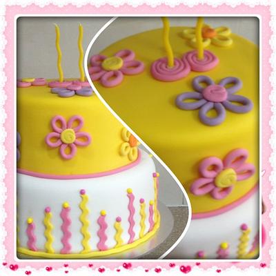 Summery flower cake - Cake by CakesbyCorrina