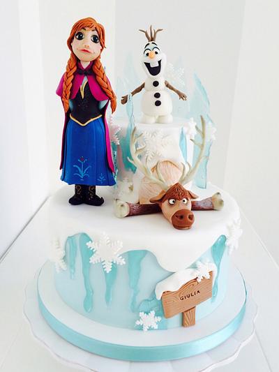 Frozen  - Cake by Bella's Bakery