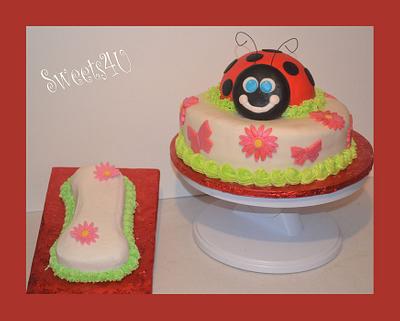 MY First Ladybug cake - Cake by Rhonda Goodwin
