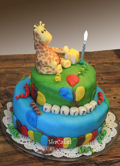 Giraffe  - Cake by iaacakes