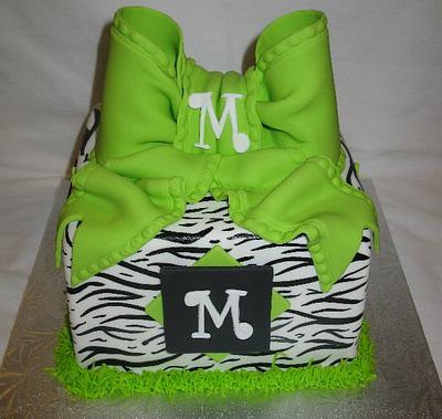 Zebra & Lime Bow - Cake by DoobieAlexander