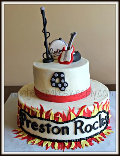 Rock and roll - Cake by Jessica Chase Avila