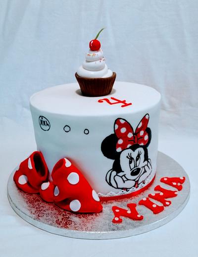 Minnie mouse - Cake by alenascakes