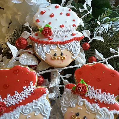 Mrs. CLAUSE  - Cake by Teri Pringle Wood