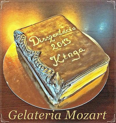Books - Cake by Gelateria Mozart 