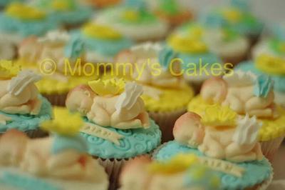 Cupcake baby - Cake by Mommy's Cake
