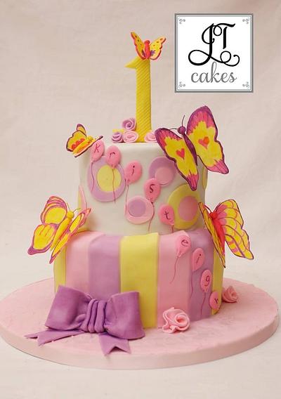 Butterflies Cake - Cake by JT Cakes