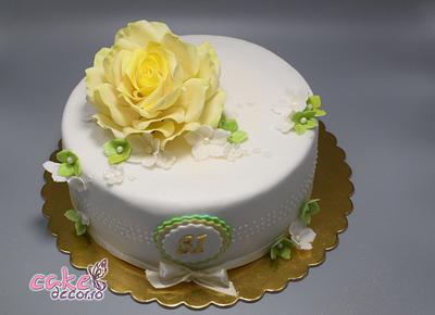 Delicate cake for a grandma - Cake by Carmen Gog