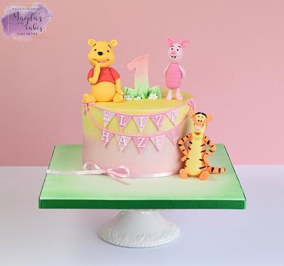 Winnie the Pooh and friends - Cake by Magda's Cakes (Magda Pietkiewicz)