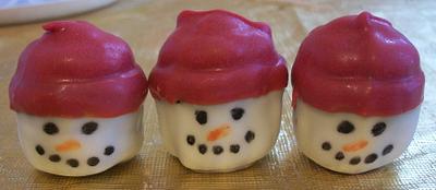 Snowman Cake Balls - Cake by Tracy's Custom Cakery LLC