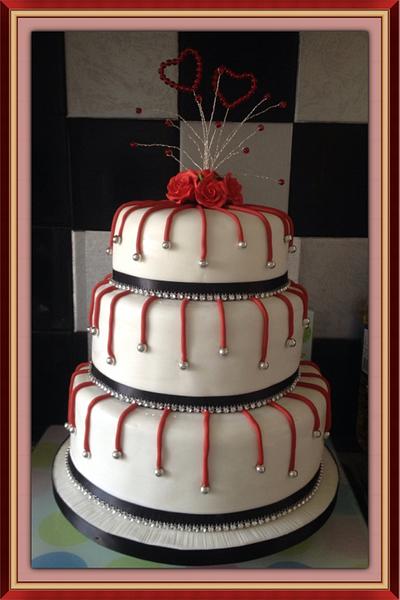 Valentines Wedding cake with a story ;) - Cake by KerryCakes