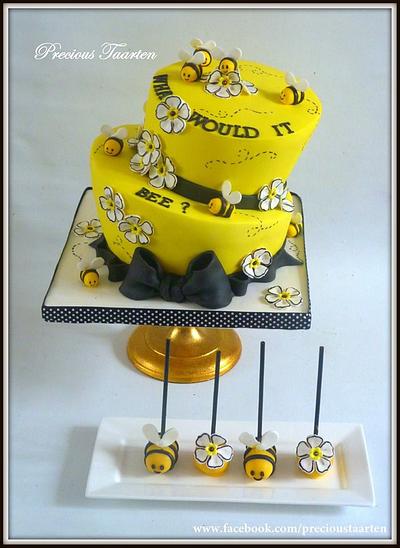 what would it bee? - Cake by Peggy ( Precious Taarten)