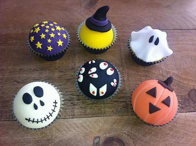 Halloween Cupcakes - Cake by Natalie's Cakes & Bakes