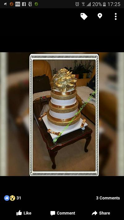 Goldcake - Cake by Mehrijai