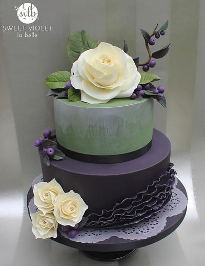 Roses and berry's  - Cake by Nina 