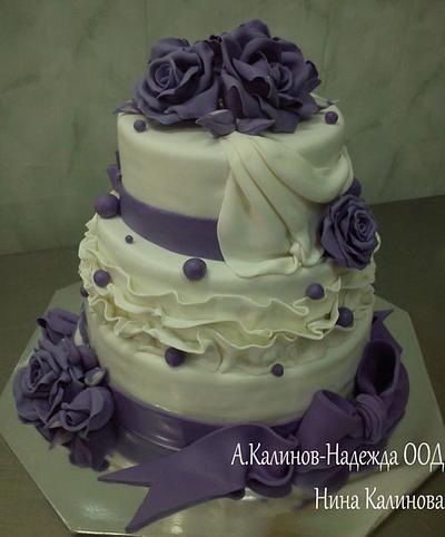 Wedding cake with purple roses - Cake by Nina Kalinova