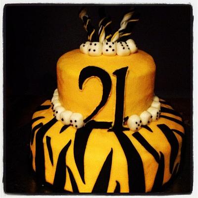 21st Birthday with USM Colors - Cake by SweetOblivions