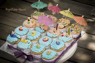 Beach CupCakes  - Cake by Angelica Galindo