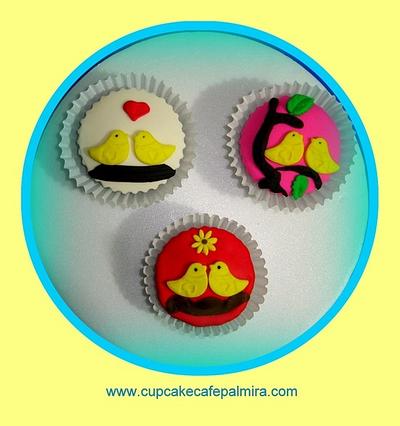 Birds Love Cupcakes - Cake by Cupcake Cafe Palmira