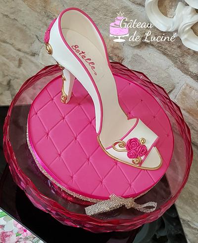 Fondant high heel - Cake by Gâteau de Luciné