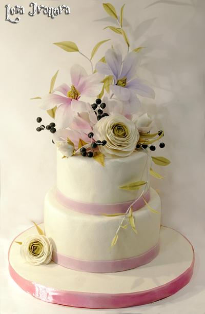 Cake and sugar flowers - Cake by Lera Ivanova