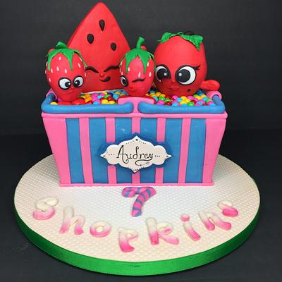 Shopkins - Cake by Lesi Lambert - Lambert Academy of Sugar Craft