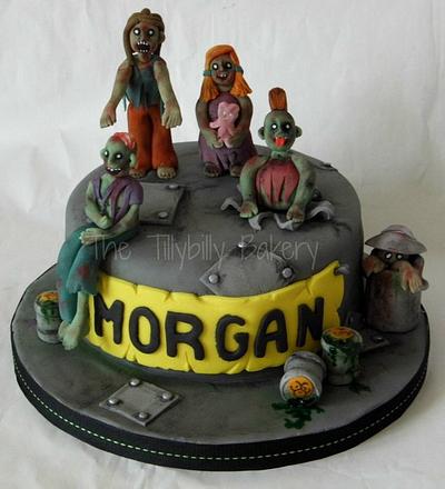It's close to midniiight.... zombies are eating your brains! - Cake by Dawn