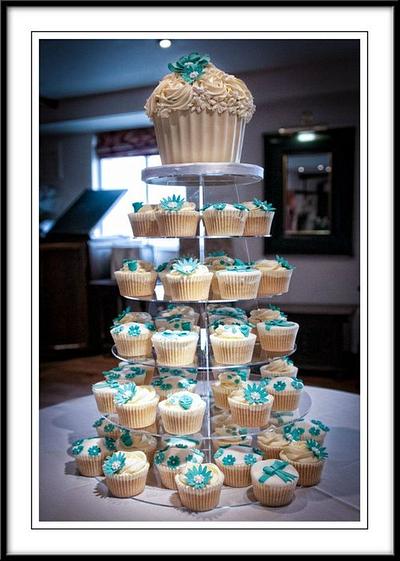 Gluten free Wedding Cupcake Tower - Cake by Cupcakecreations