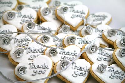 Wedding favour cookies - Cake by OfF ThE CuFf CaKeS!!