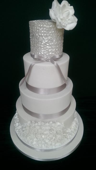 Sequins and ruffles - Cake by Jenny Dowd