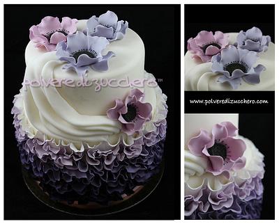 romantic cake with anemones - Cake by Paola