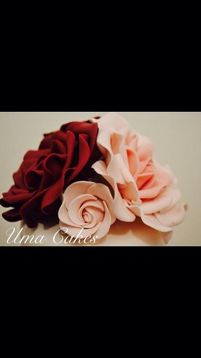 Wedding Ruffles & Vintage Roses - Cake by Daba1