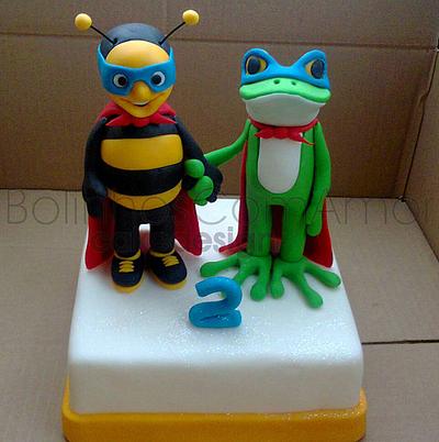 The Wedding Bee and sapo - Cake by Bolinhos com Amor 