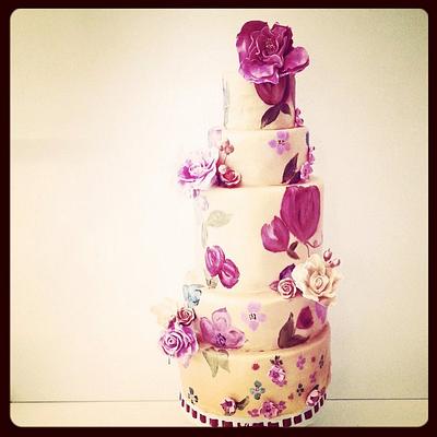 Gold hand painted 5tier wedding cake. - Cake by Swt Creation