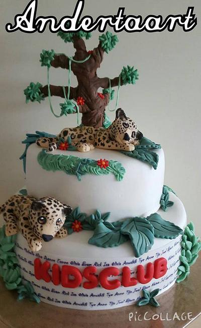 jungle - Cake by Anneke van Dam