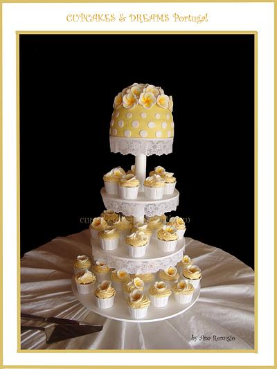 PLUMERIA & YELLOW WEDDING - Cake by Ana Remígio - CUPCAKES & DREAMS Portugal