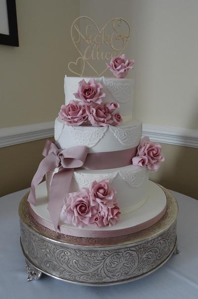 Lace & Roses wedding cake - Cake by That Cake Lady