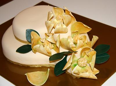 Magnolia Cake - Cake by Sweetz Cakes