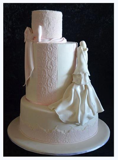 wedding cake - Cake by Five Starr Cakes & Toppers