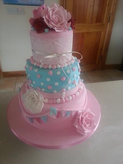 granny's big birthday cake - Cake by Nuala