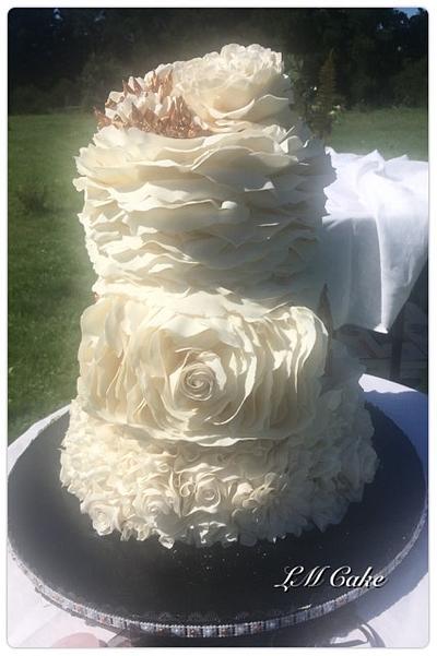 Botanical Ruffles Romantic wedding cake - Cake by Lisa Templeton