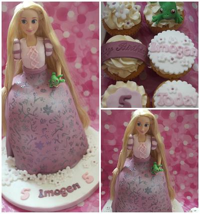 Rapunzel, Rapunzel, Let down your hair! - Cake by Jen Savaris