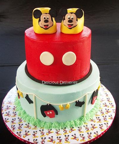 Mickey Mouse Clothesline Cake - Cake by DeliciousDeliveries