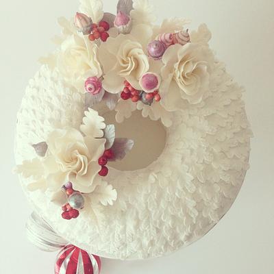 Vintage Christmas wreath... - Cake by The Artful Caker