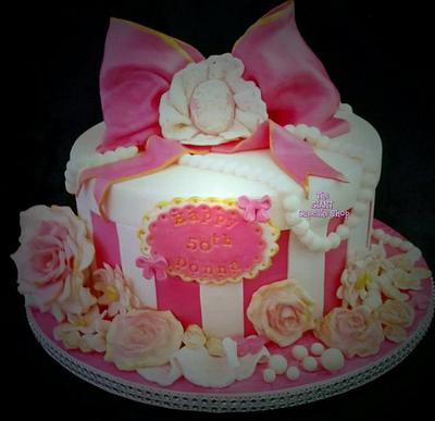 Pink HatBox  - Cake by Amelia Rose Cake Studio